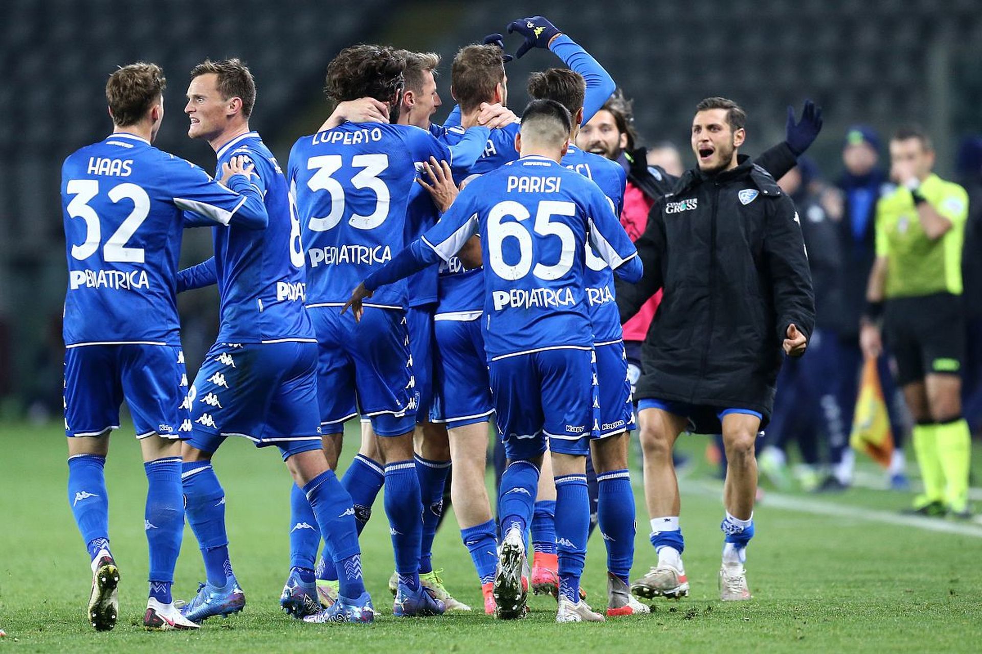 展示了现代 展示了现代